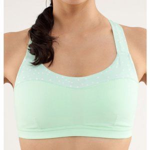 Lululemon Run: Hook Me Up Bra Size 6